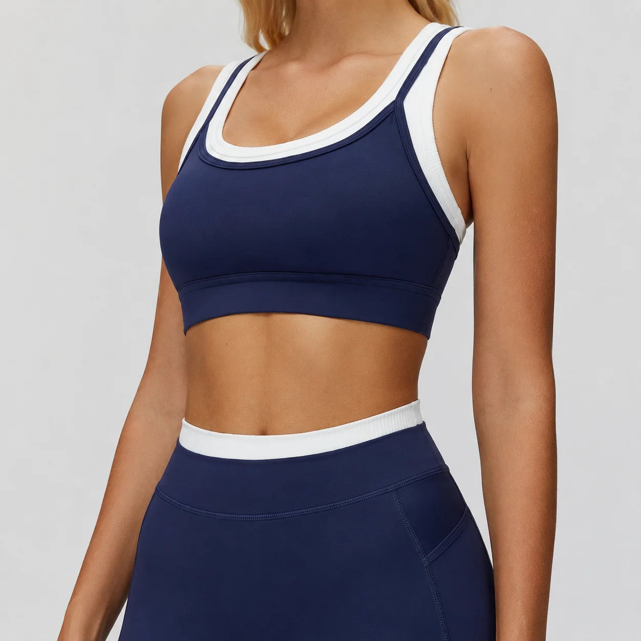Navy Veyra Yoga Set