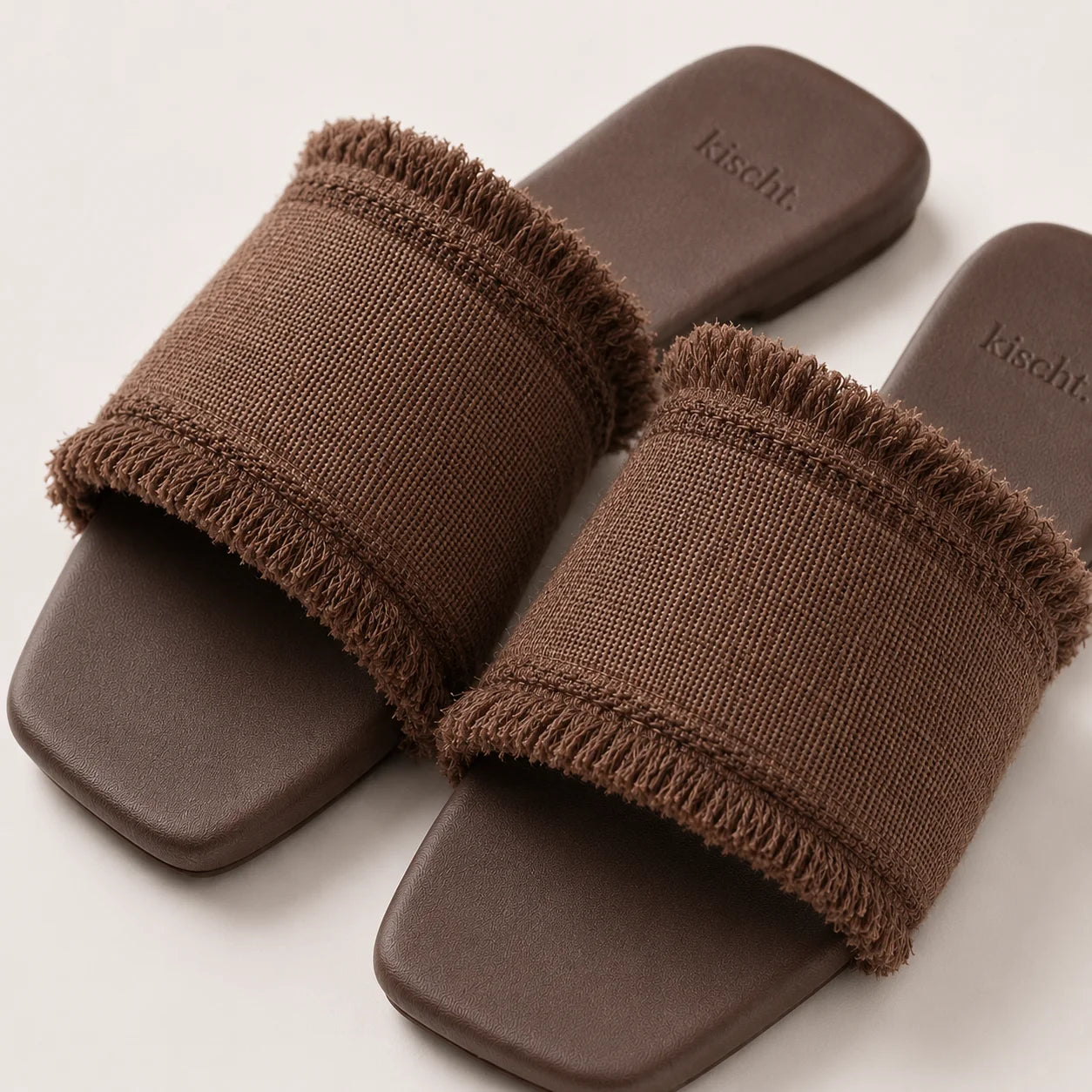 Isla Cocoa Slides